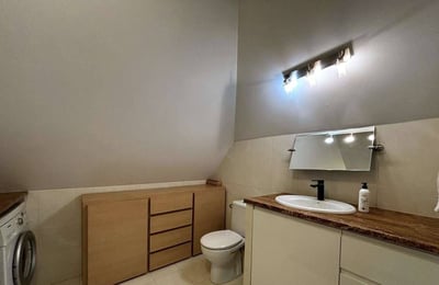Location d’un appartement cosy de 3 pièces, 72 m², Psie Pole, Wrocław, Pologne